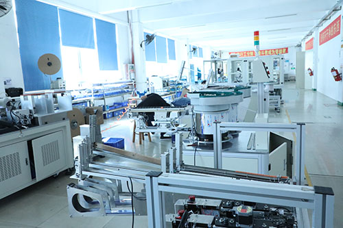 無錫全自動點(diǎn)膠機(jī)廠家