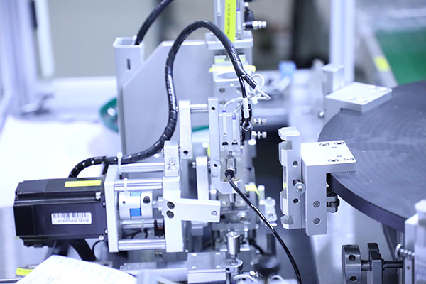 全自動(dòng)點(diǎn)膠機(jī)廠家