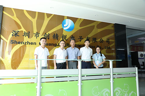 深圳全自動(dòng)點(diǎn)膠機(jī)廠家