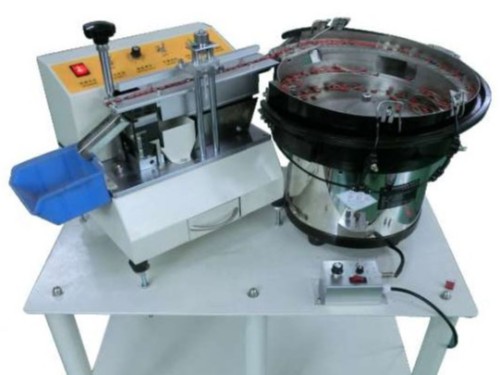 CR-701D自動散裝安規、薄膜、滌能電容剪腳機