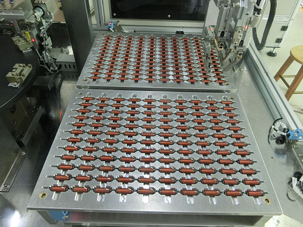 自動(dòng)電感線圈變壓器組裝機(jī)電感