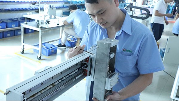 全自動點(diǎn)膠機(jī)