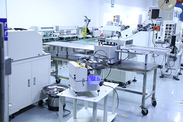 全自動高速點膠機展示