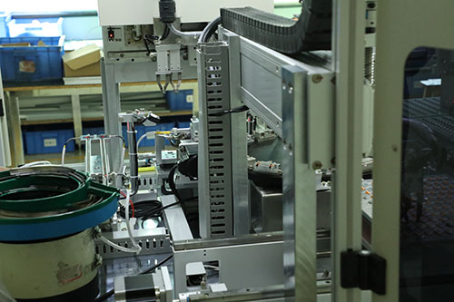 三軸自動點膠機(jī)